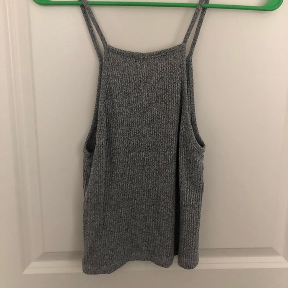 simple grey tank - Picture 2 of 2